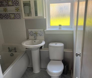 1 Bed Flat, Kilmany Drive, G32 - Photo 1