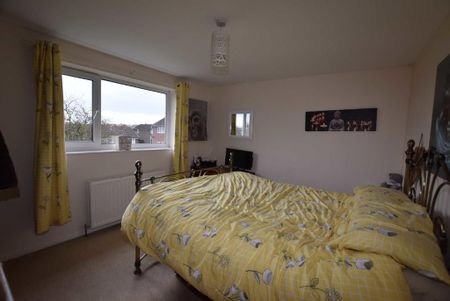 2 bedroom semi-detached house to rent - Photo 4