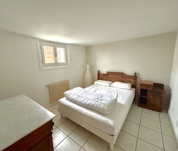 Location Appartement 3 pièces 53m² - Photo 2