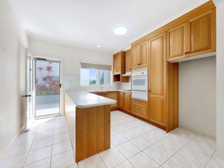 Great Location in the Heart of Cotton Tree! - Photo 5
