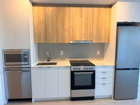 For Lease - 9763 markham Road Unit# A340, Markham, Ontario - Photo 5