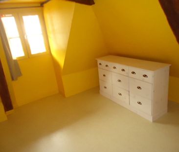 Location Appartement 2 pièces 26m² - Photo 2