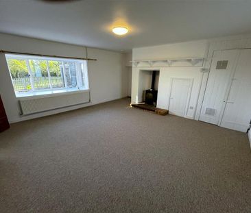 2 bedroom cottage to rent - Photo 1