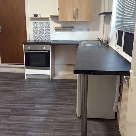 Coundon Road, Coventry, CV1 - Photo 1