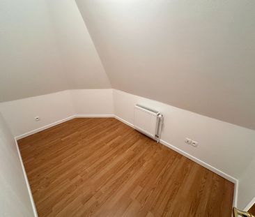 Location Appartement 4 pièces 99m² - Photo 6