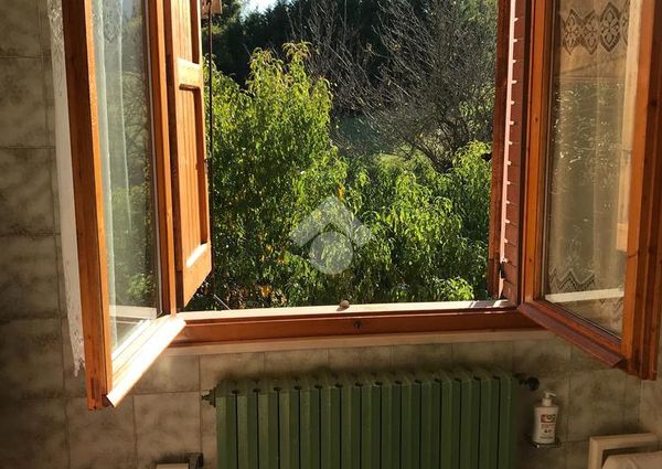 Casa indipendente in affitto