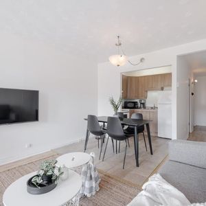 Loft entièrement meublé à louer Sainte-Foy / Sillery juillet 2026 - Photo 2