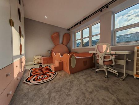 5 bedroom terraced house to rent - Photo 3