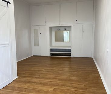 Perfectly Positioned Studio Flat - Photo 1