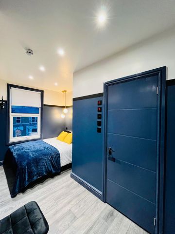 Room in a Shared Flat, Alfred Road, W3 - Photo 2