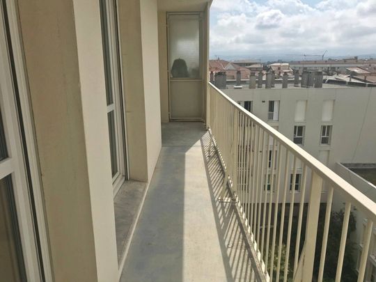 Location appartement 4 pièces 75.75 m² à Romans-sur-Isère (26100) - Photo 1