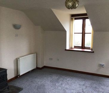 2 bedroom end of terrace house to rent - Photo 5