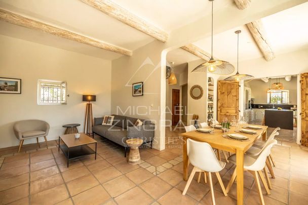 Gordes - Charmante maison provençale avec piscine et vue - Photo 1