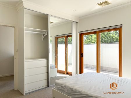 College Park - Photo 4