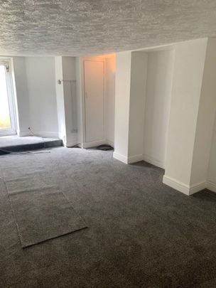 1 bedroom property to rent - Photo 1