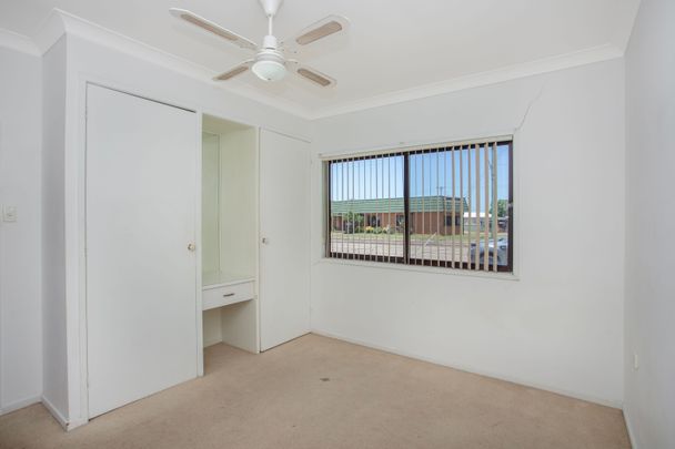 Charming Family Home - Photo 1
