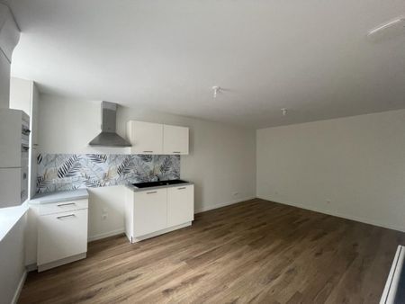 APPARTEMENT T1 A LOUER A NOAILLY - MAIRIE - Photo 5