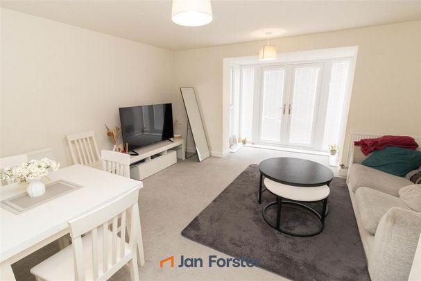 4 bedroom house to rent - Photo 1