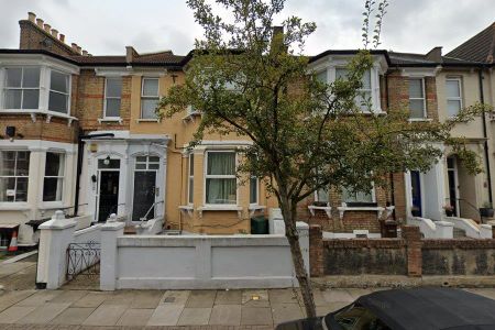 Ickburgh Road, Hackney E5, London - Photo 2
