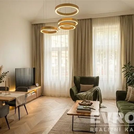 Luxusní plně vybavený apartmán se zahradou, Vinohrady - Фото 1