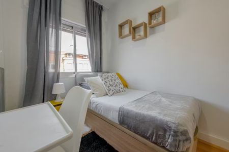 Calle de Canillas, Madrid, Community of Madrid 28002 - Foto 3