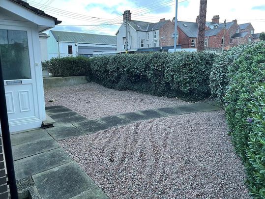 23 Windsor Avenue, Whitehead, Carrickfergus, BT38 9RX - Photo 1