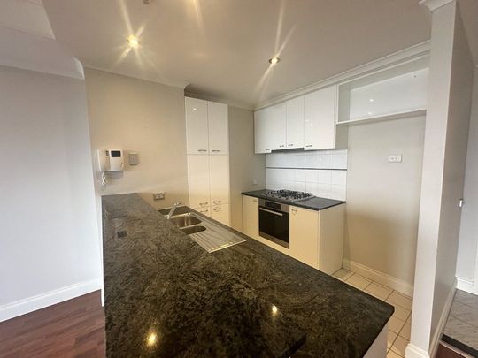 105/632 St Kilda Road - Photo 1