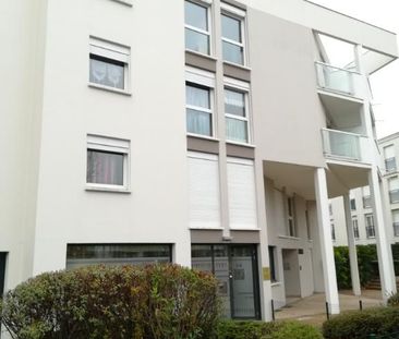 Location Appartement 3 pièces 61m² - Photo 2