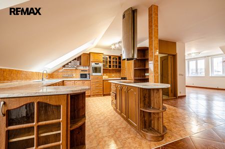 Pronájem bytu 4+kk 143 m² - Фото 5