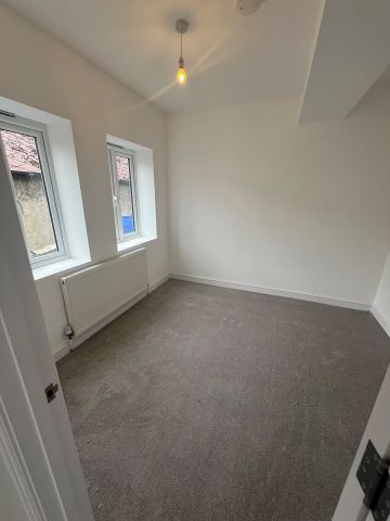 Room in a Shared Flat, Ledbury Road, CR0 - Photo 3