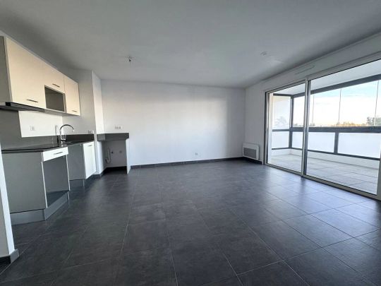 À LOUER T2 AVEC TERRASSE ET VUE MER CANET-EN-ROUSSILLON RÉSIDENCE BLEU D'ANCRE - Photo 1