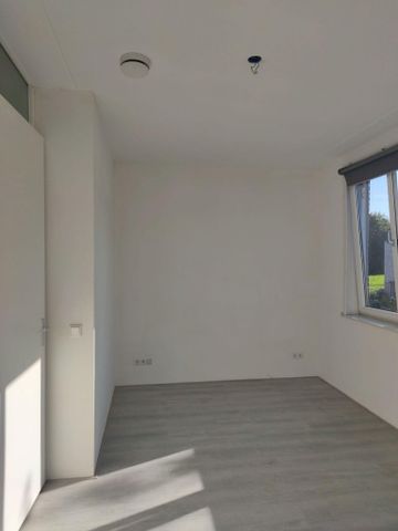 Te huur: Huis Schout van Heeckerenring in Heerlen - Photo 4