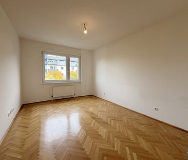 Großzügiger 3-Zimmer-Familienhit mit sonniger Loggia/Balkon! - Photo 5