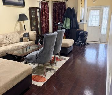 For Lease - 26 Pefferlaw Circle, Brampton, Ontario - Photo 3