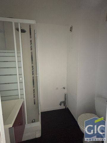 Location Appartement 1 pièce 25m² - Photo 2