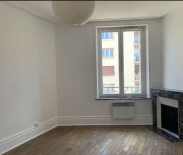 Appartement 3 pièces à - Photo 1