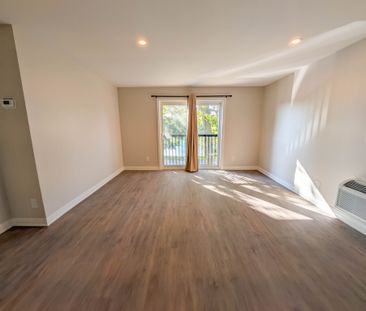 3865 Front St, Niagara Falls - Newly Renovated 2 Bedroom Apartment - Photo 6