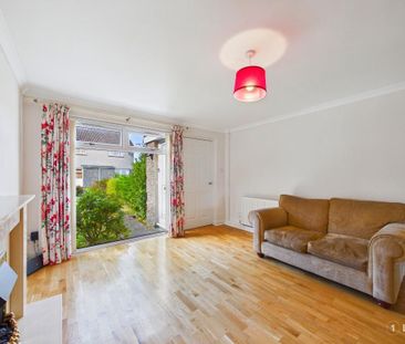 2 bedroom terraced house to rent - Photo 2