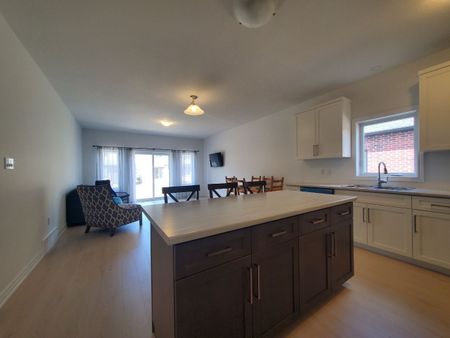 For Lease - 106 Emerson Way, West Grey, Ontario - Photo 5