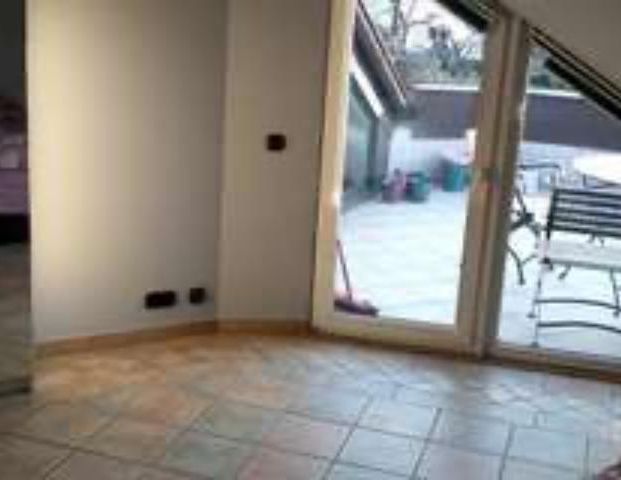 Schöne, helle, geräumige Wohnung - Photo 1