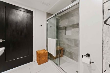 For Lease - 1223 Kitchener Avenue Unit# B, Hunt Club - South Keys and Area, Ontario - Photo 3