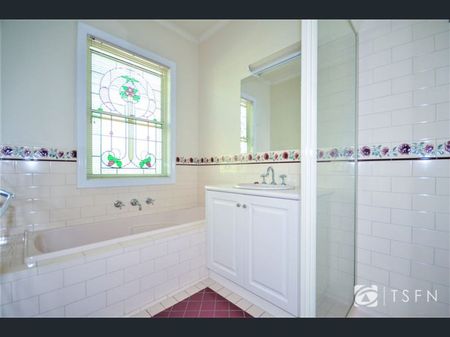 7 Mary St, Quarry Hill - Photo 5