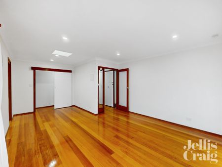 3/48 Belmore Road, Balwyn - Photo 2