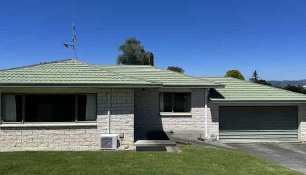 Handy Location - Photo 1