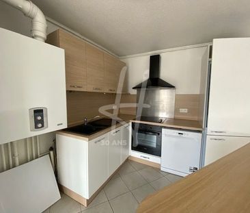 Location Appartement 4 pièces 92m² LONGEVILLE LES METZ 57050 - Photo 4