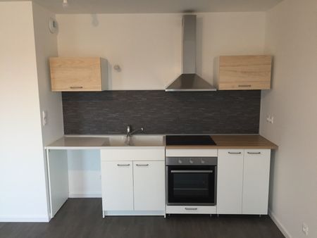 Location Appartement 3 pièces 64m² ST JEAN DE BRAYE 45800 - Photo 3