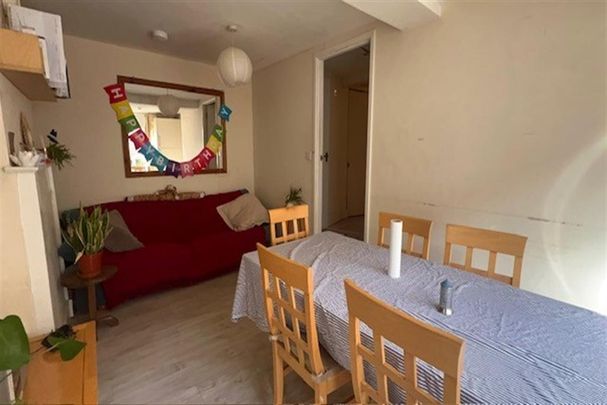 6 bedroom detached house to rent - Photo 1