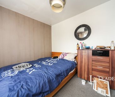 1 bedroom room to rent Binder Close - Photo 1