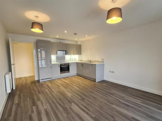 1 bedroom apartment to rent - Photo 1