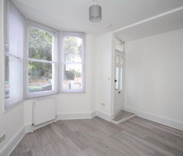 Maisonette to rent - Photo 1